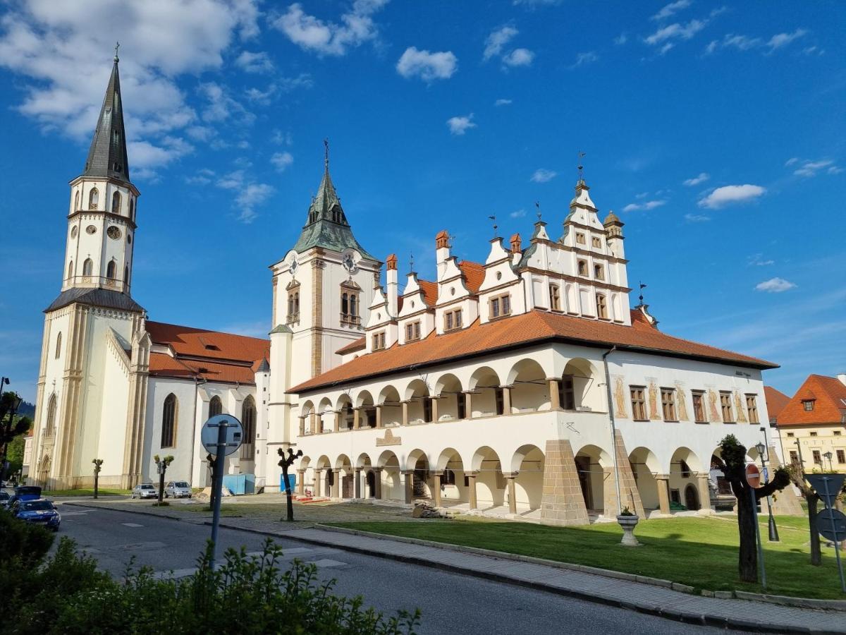 Apartment In A Historical House In The Center Of Levoča Екстериор снимка