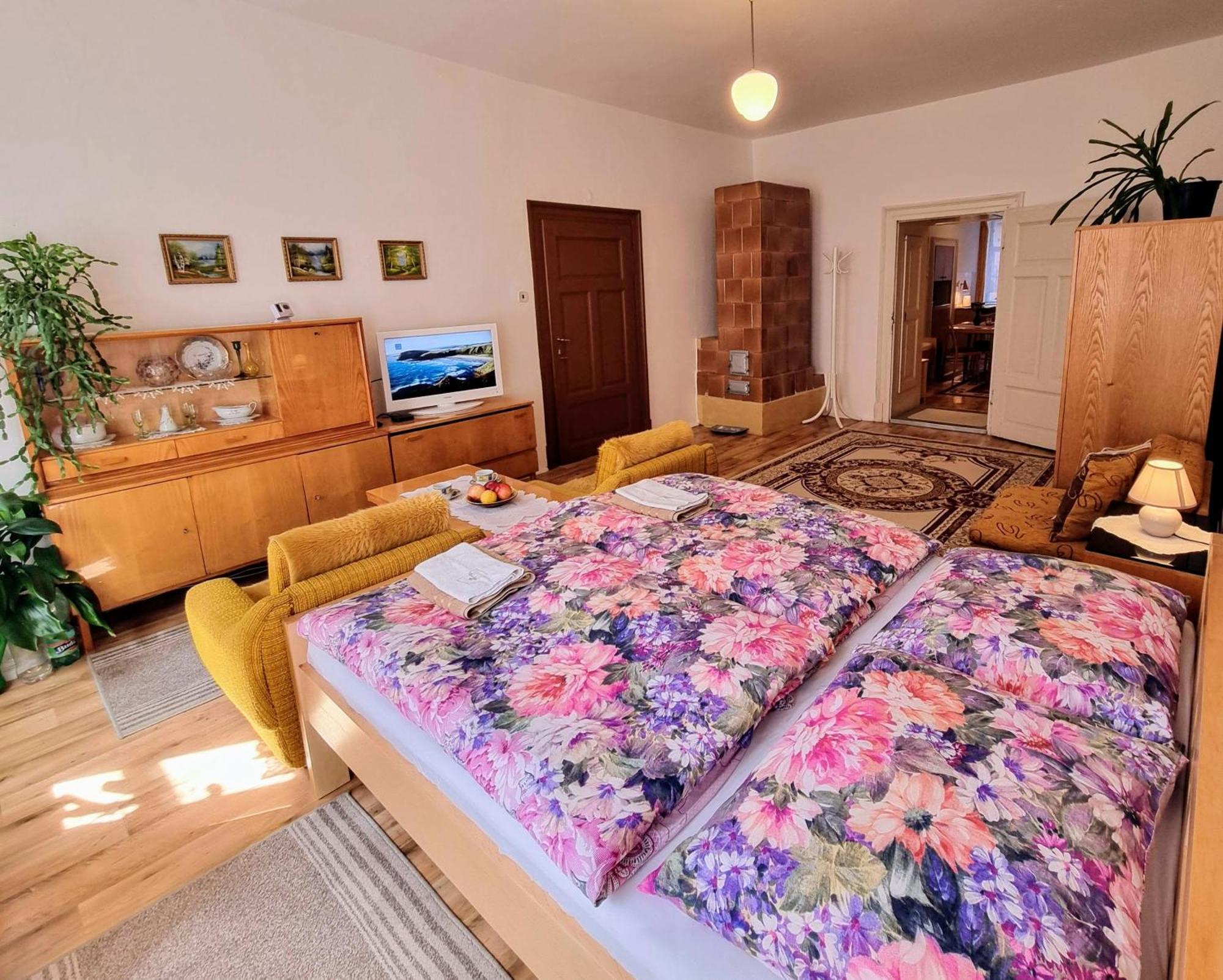 Apartment In A Historical House In The Center Of Levoča Екстериор снимка