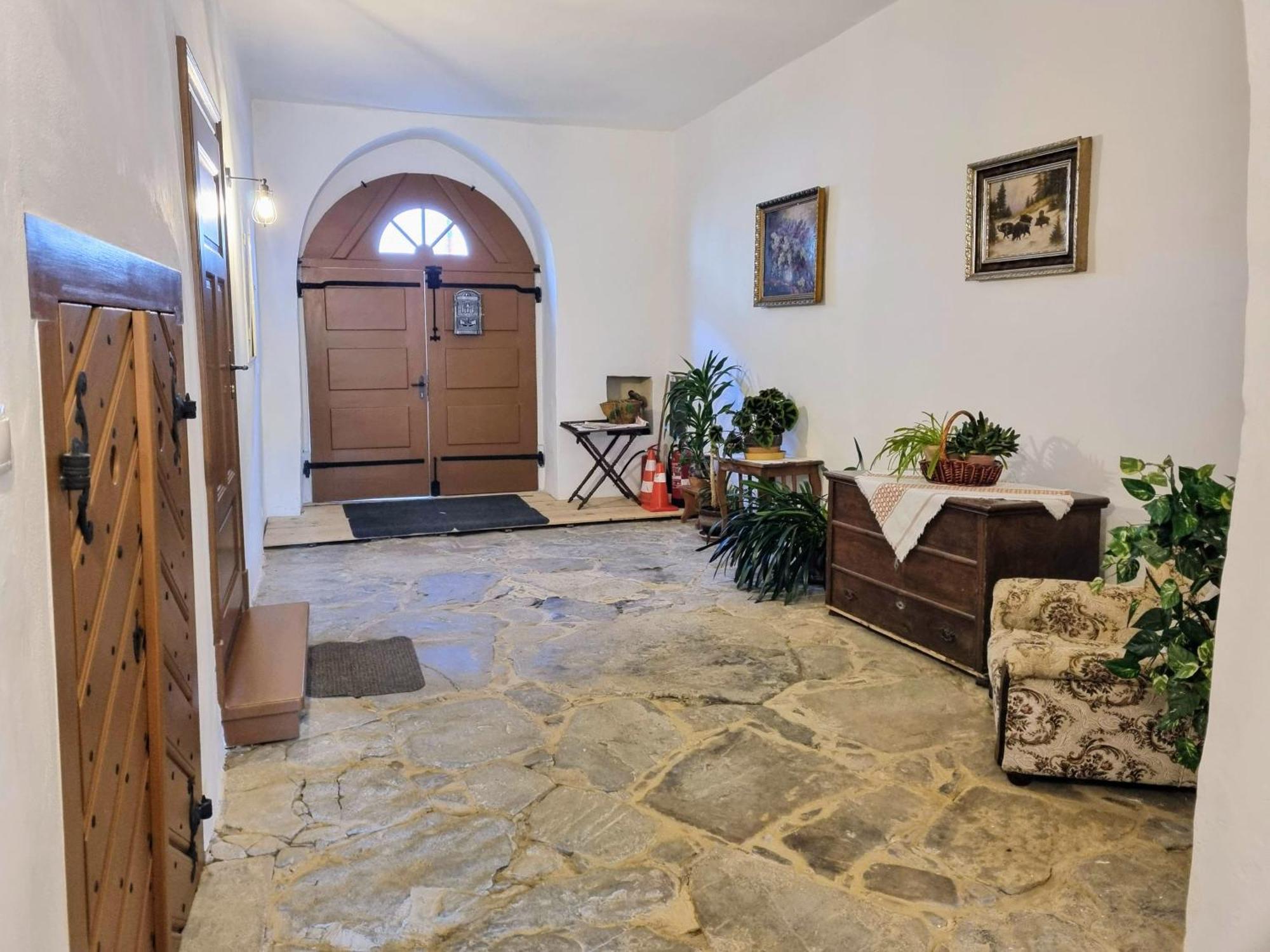 Apartment In A Historical House In The Center Of Levoča Екстериор снимка