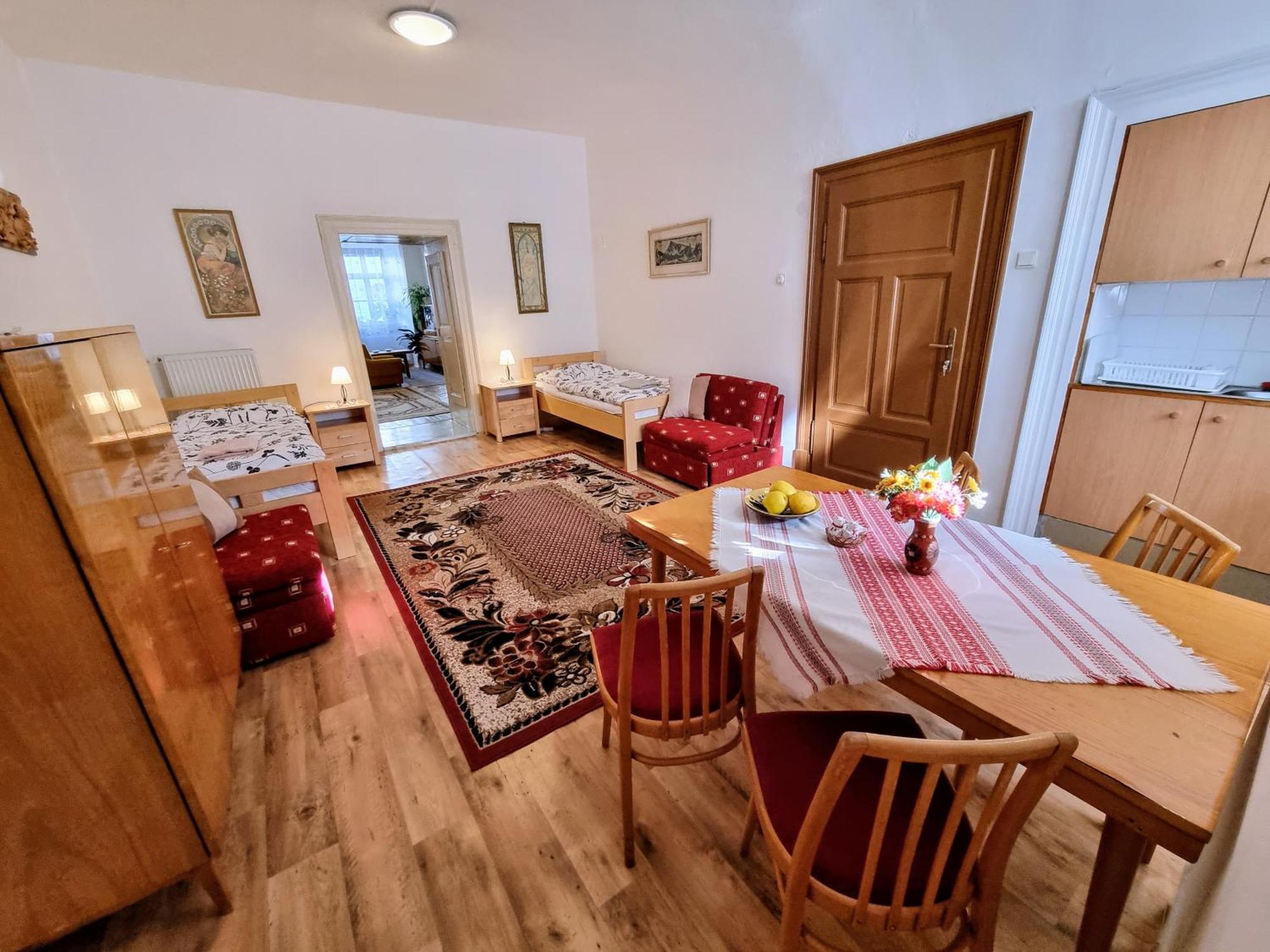Apartment In A Historical House In The Center Of Levoča Екстериор снимка